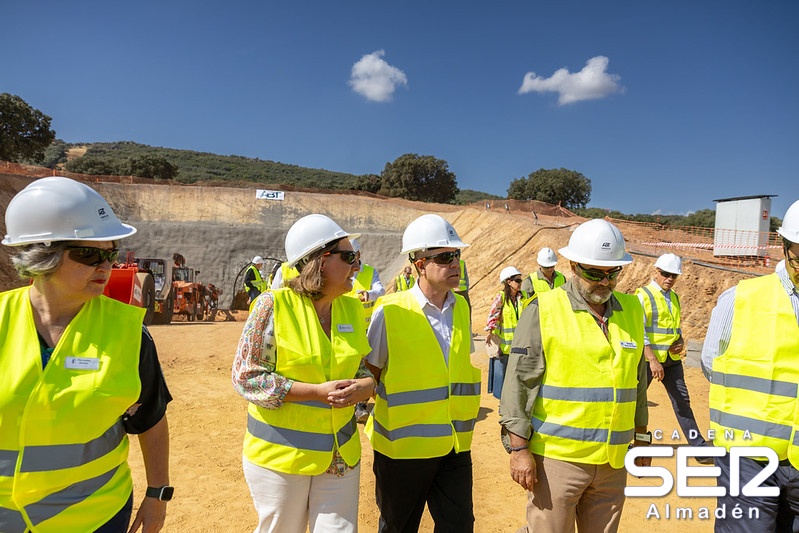Page inaugura en Abenójar la mina de wolframio y oro ‘El Moto’