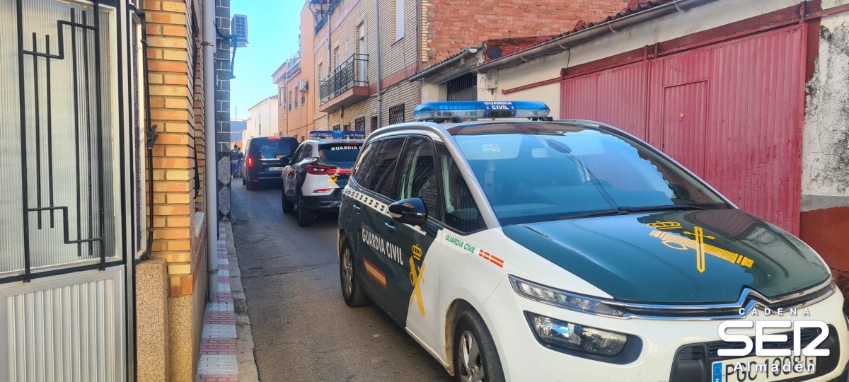 La Guardia Civil despliega un amplio dispositivo en Chillón 